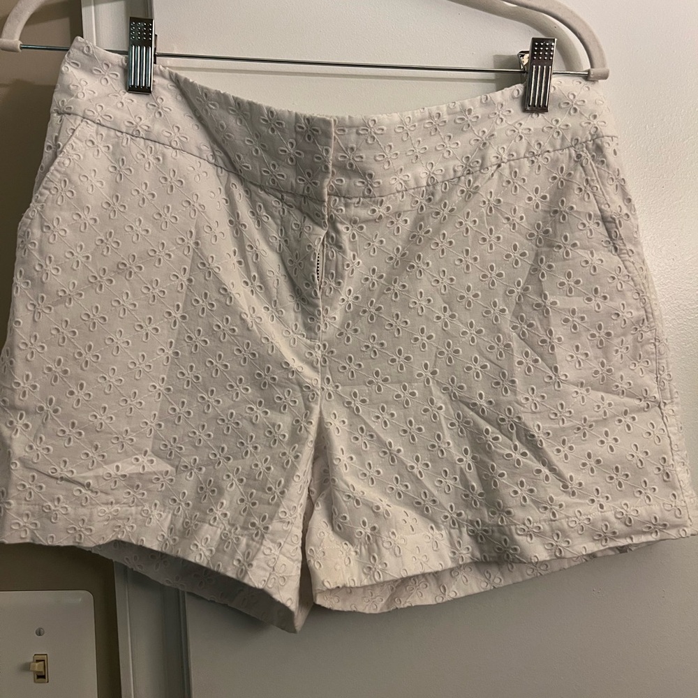 Vineyard Vines White Eyelet Women Shorts